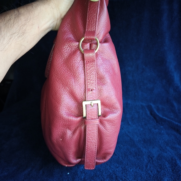 Fenn Wright Manson Red Pebbled Leather Bag. - Picture 14 of 16